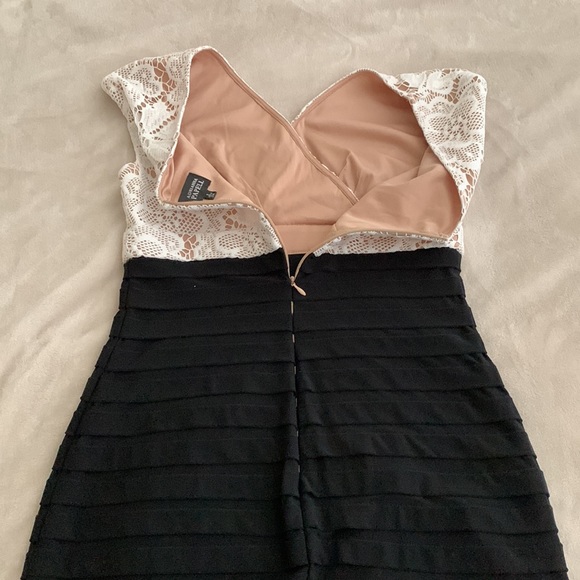 SOLD - Picture 3 of 6